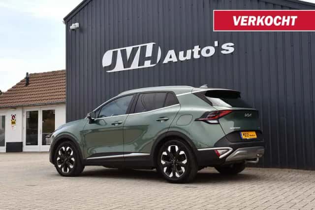 Kia Sportage (2023) thumbnail 2