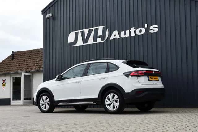 Volkswagen Taigo (2023) thumbnail 3