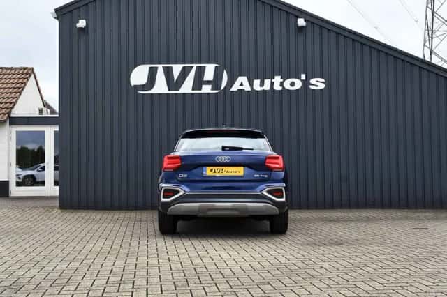 Audi Q2 (2023) thumbnail 5