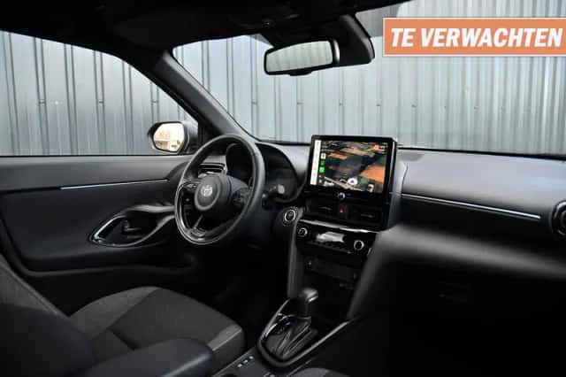 Toyota Yaris Cross (2026) thumbnail 3
