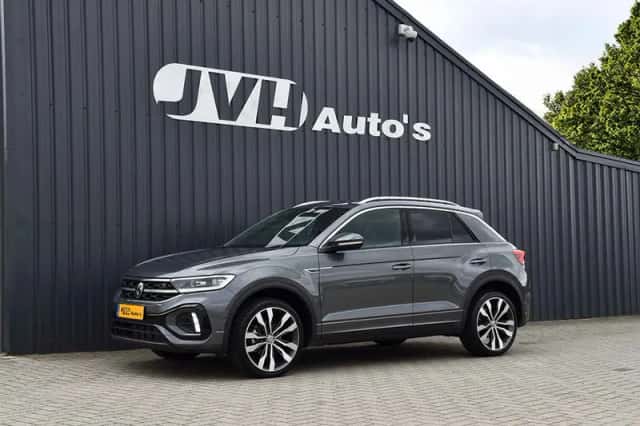 Volkswagen T-Roc (2025) thumbnail 1