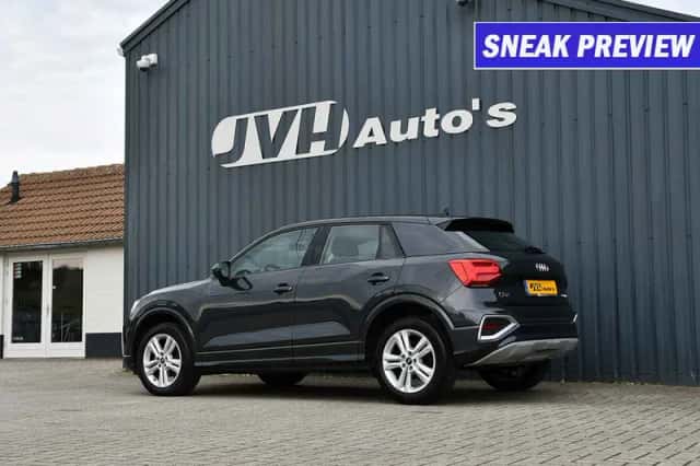 Audi Q2 (2023) thumbnail 2