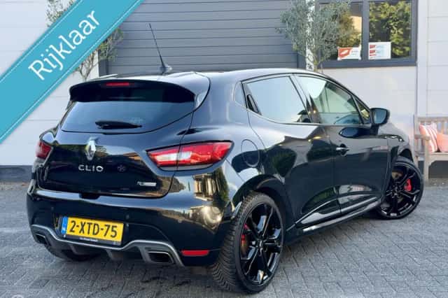 Renault Clio (2014) thumbnail 2