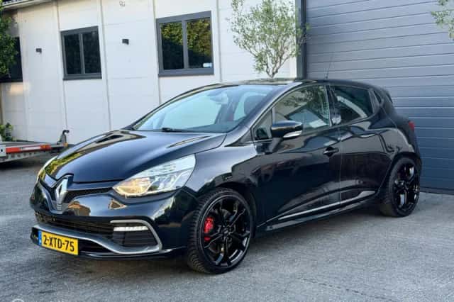 Renault Clio (2014) thumbnail 6