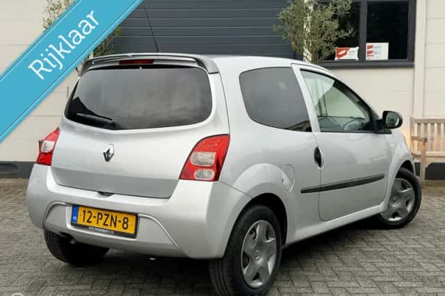 Renault Twingo (2011) thumbnail 2