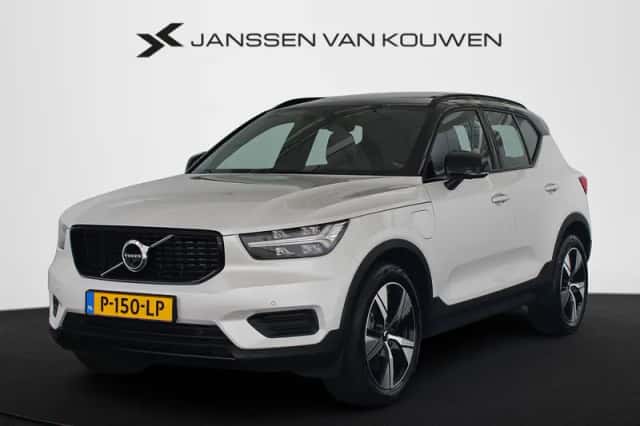Volvo XC40 (2022) thumbnail 1
