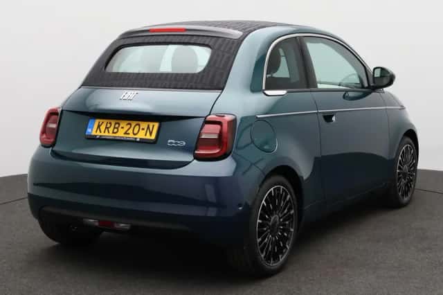 Fiat 500C (2026) thumbnail 3
