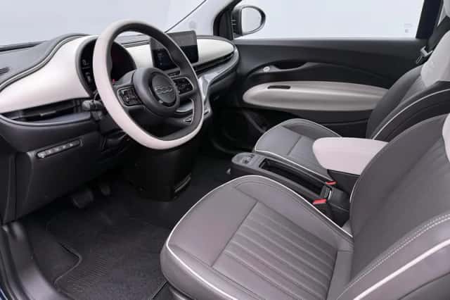 Fiat 500C (2026) thumbnail 6