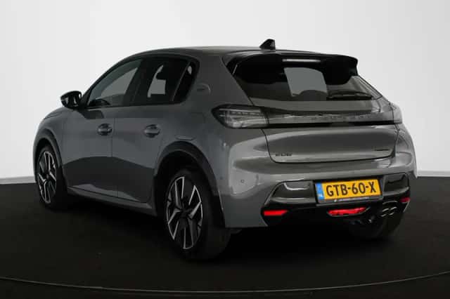 Peugeot 208 (2024) thumbnail 4