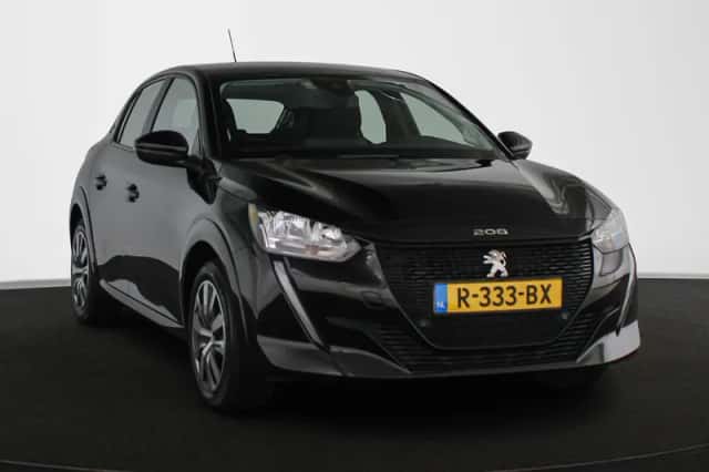 Peugeot e-208 (2022) thumbnail 2