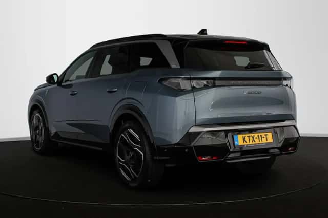 Peugeot E-5008 (2025) thumbnail 4