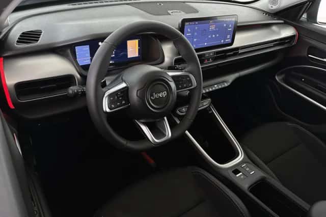Jeep Avenger (2025) thumbnail 5