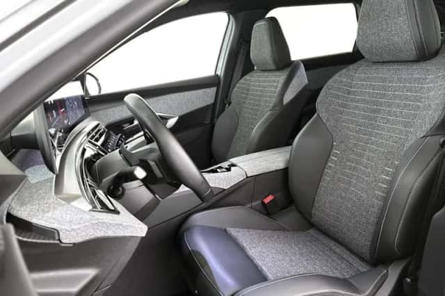 Peugeot 5008 (2025) thumbnail 6