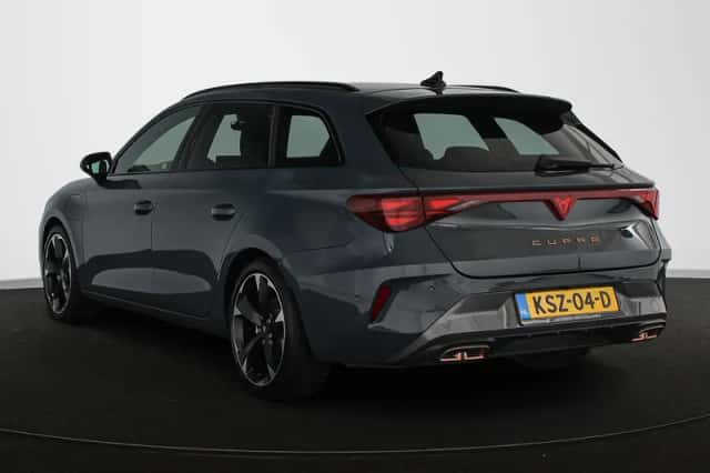 CUPRA Leon Sportstourer (2025) thumbnail 4