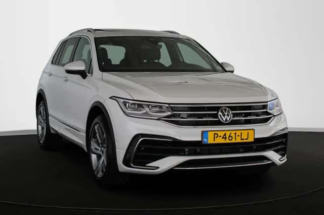 Volkswagen Tiguan (2022) thumbnail 2