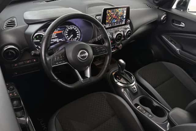 Nissan Juke (2024) thumbnail 5