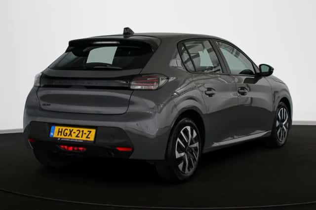 Peugeot 208 (2025) thumbnail 3