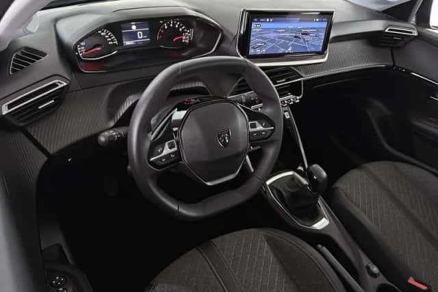 Peugeot 208 (2025) thumbnail 5