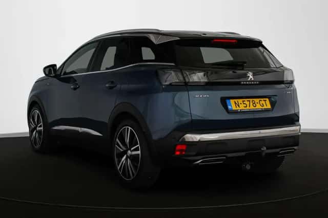 Peugeot 3008 (2021) thumbnail 4