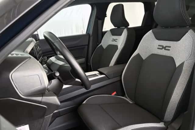 Dacia Bigster (2025) thumbnail 6