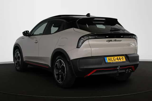 Alfa Romeo Junior (2025) thumbnail 4