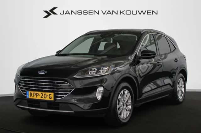 Ford Kuga (2023) thumbnail 1