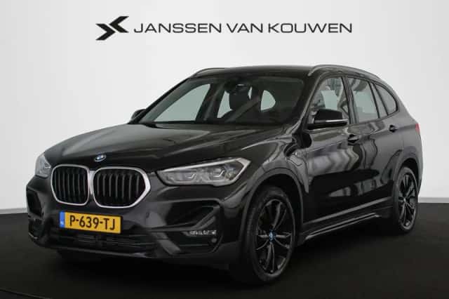BMW X1 (2022) thumbnail 1