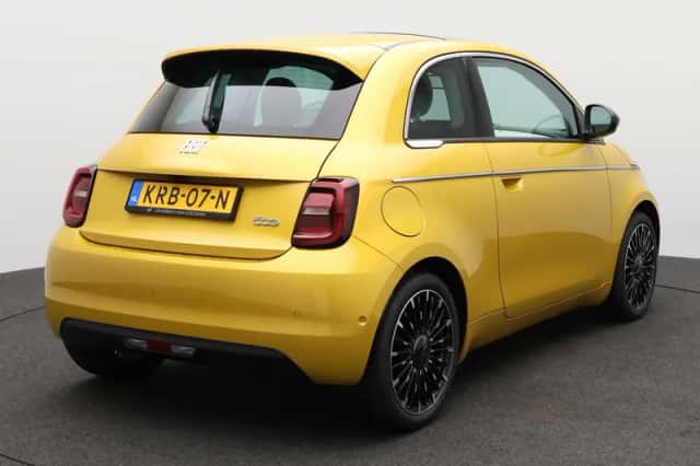 Fiat 500 (2026) thumbnail 3