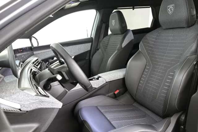 Peugeot 5008 (2025) thumbnail 6