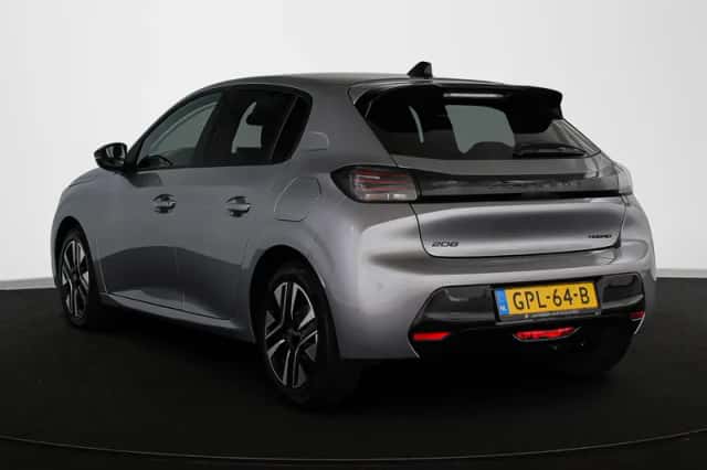 Peugeot 208 (2024) thumbnail 4