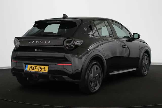 Lancia Ypsilon (2025) thumbnail 3