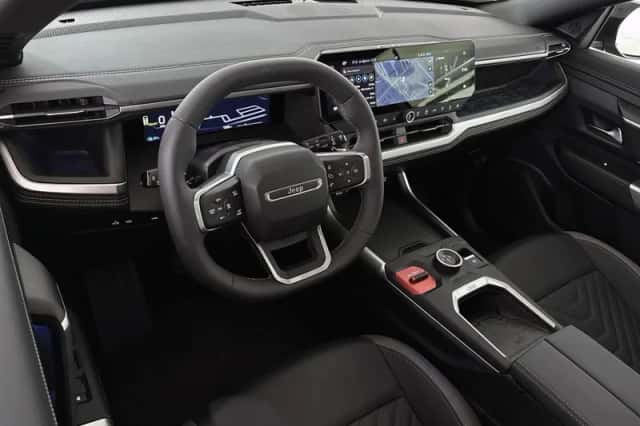 Jeep Compass (2026) thumbnail 5