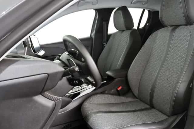 Peugeot 208 (2025) thumbnail 6