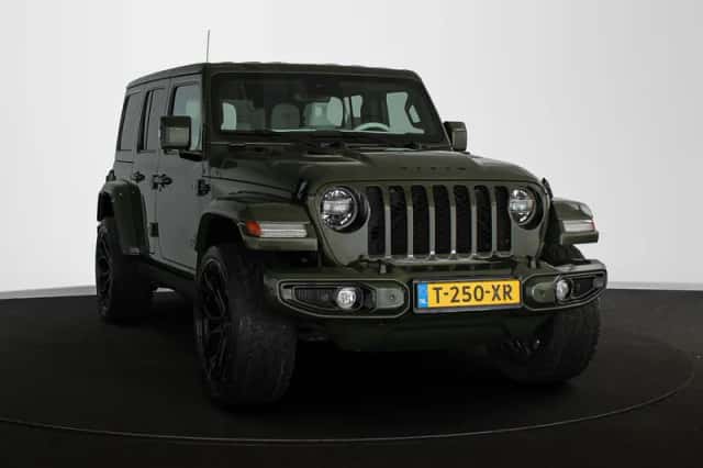 Jeep Wrangler (2022) thumbnail 2