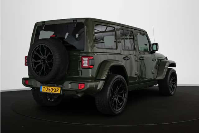 Jeep Wrangler (2022) thumbnail 3