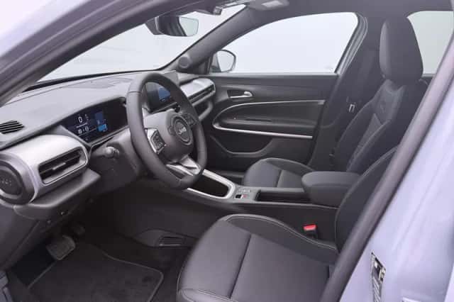 Jeep Avenger (2026) thumbnail 6