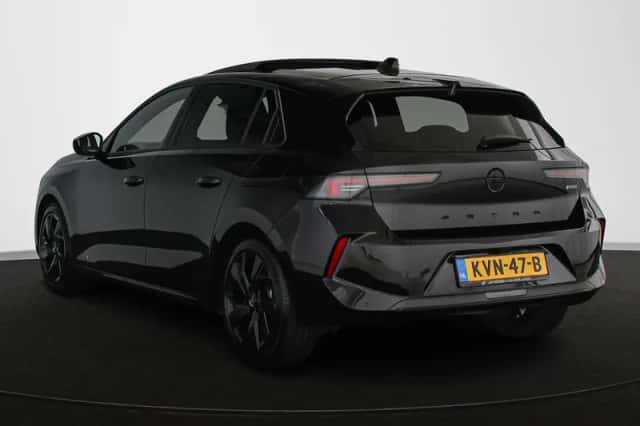 Opel Astra (2023) thumbnail 4