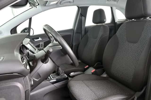 Opel Crossland (2023) thumbnail 6