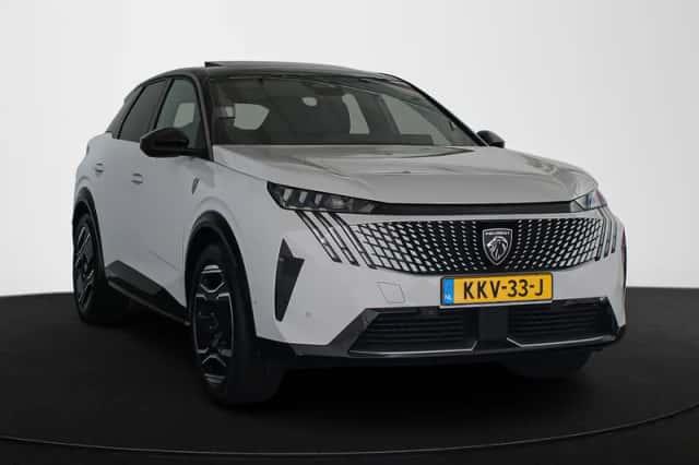 Peugeot e-3008 (2024) thumbnail 2