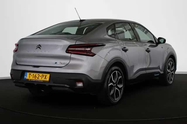 Citroën ë-C4 X (2023) thumbnail 3