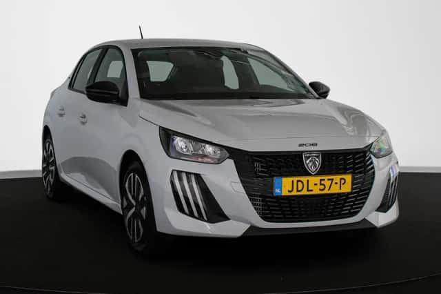 Peugeot 208 (2025) thumbnail 2