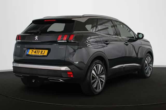 Peugeot 3008 (2020) thumbnail 3