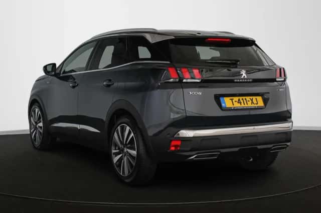 Peugeot 3008 (2020) thumbnail 4