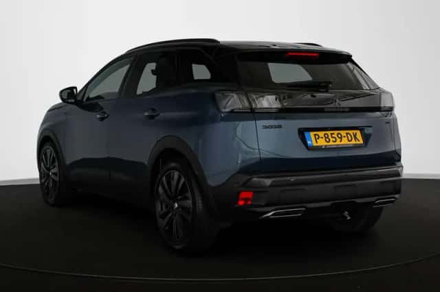 Peugeot 3008 (2022) thumbnail 4