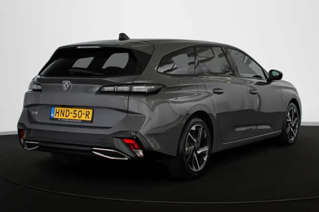 Peugeot 308 (2025) thumbnail 3