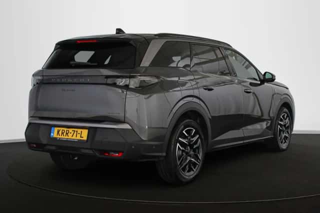 Peugeot 5008 (2025) thumbnail 3