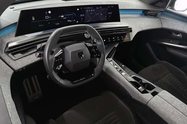 Peugeot 5008 (2025) thumbnail 5