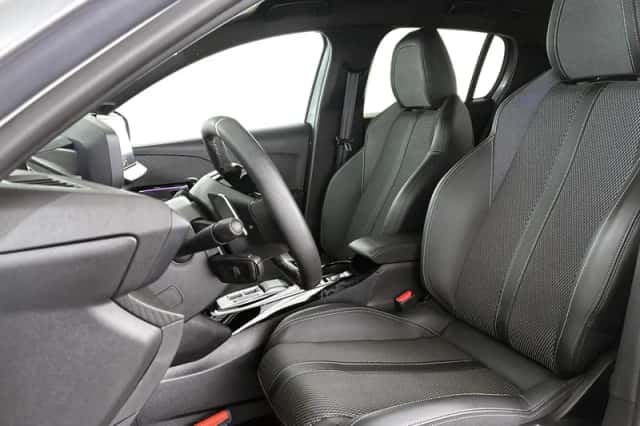 Peugeot 208 (2025) thumbnail 6