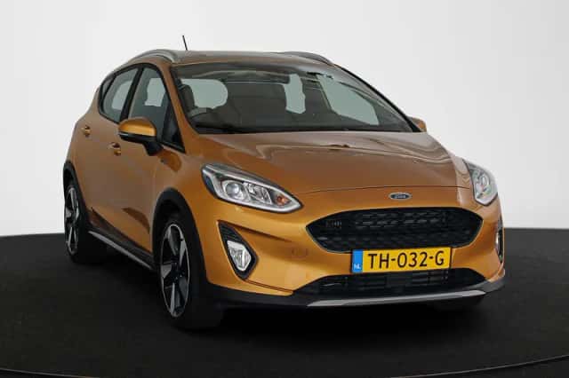 Ford Fiesta (2018) thumbnail 2
