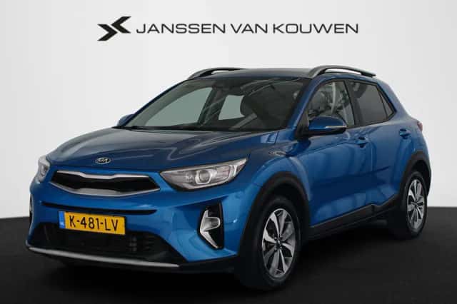 Kia Stonic (2021) thumbnail 1